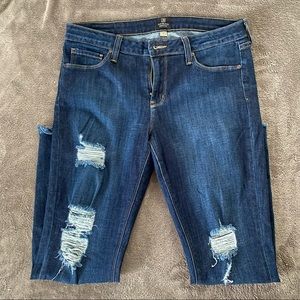 Stretch Just Black Distressed Blue Jeans Size 29